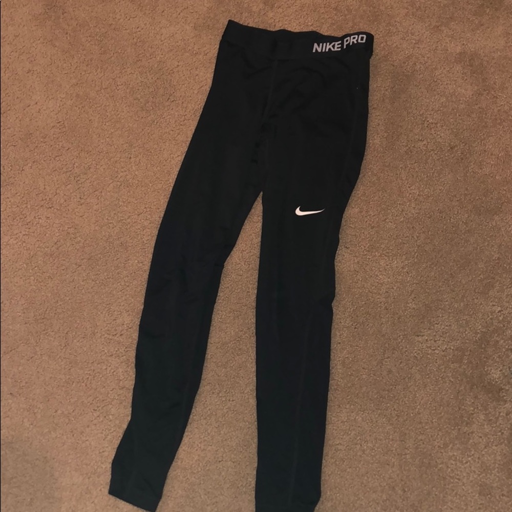Nike black leggings full length!! Size small